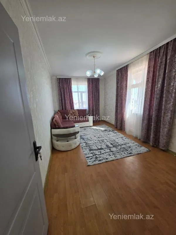 Satılır 3 otaqlı köhnə tikili 85 m²
