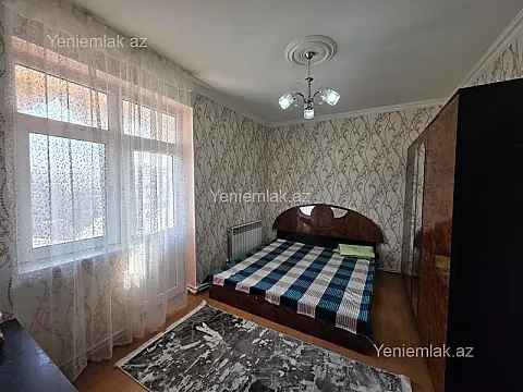 Satılır 3 otaqlı köhnə tikili 85 m²