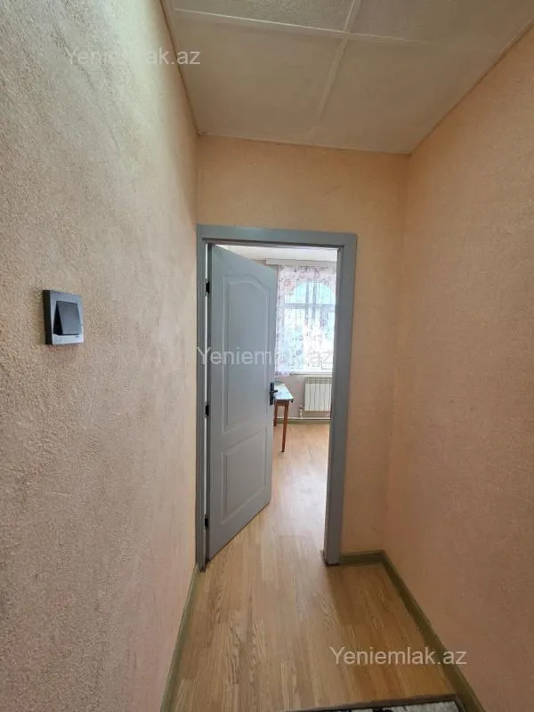 Satılır 3 otaqlı köhnə tikili 85 m²