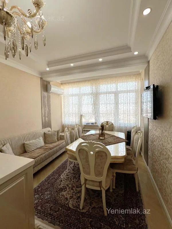 Satılır 3 otaqlı yeni tikili 90 m²