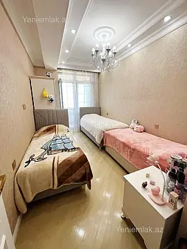 Satılır 3 otaqlı yeni tikili 90 m²