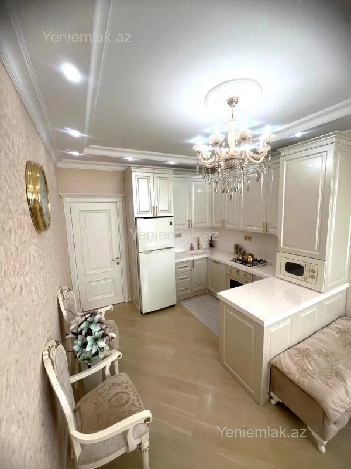 Satılır 3 otaqlı yeni tikili 90 m²