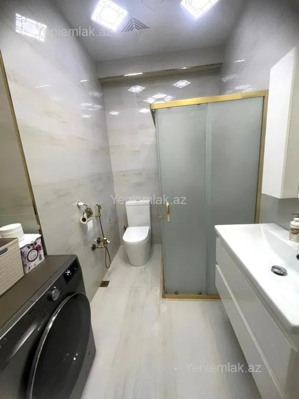 Satılır 3 otaqlı yeni tikili 90 m²