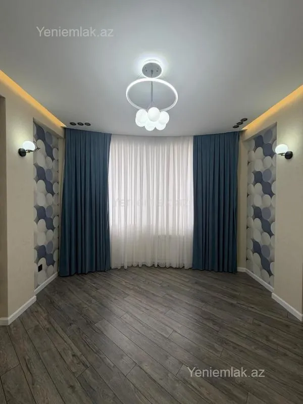 Satılır 3 otaqlı yeni tikili 100 m²