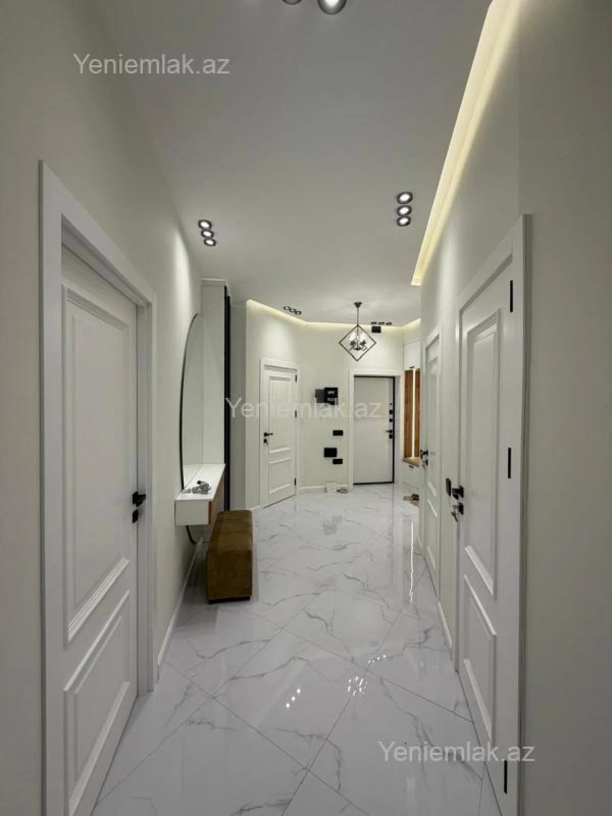 Satılır 3 otaqlı yeni tikili 100 m²