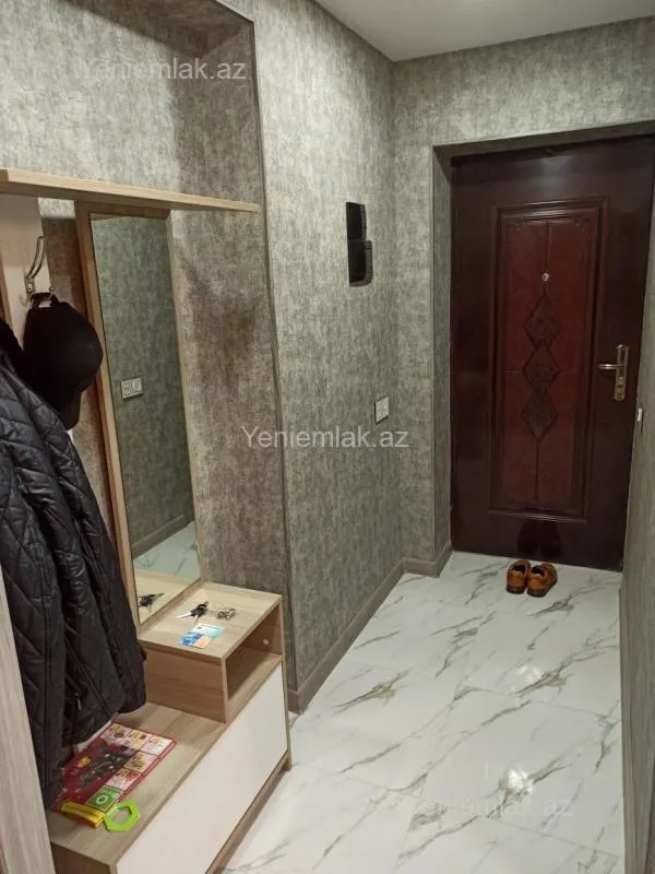 Satılır 1 otaqlı köhnə tikili 45 m²