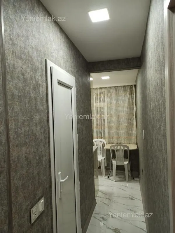 Satılır 1 otaqlı köhnə tikili 45 m²