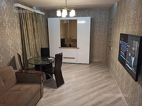 Satılır 1 otaqlı köhnə tikili 45 m² — Bakı, Nizami 1 otaq 45.00 m²