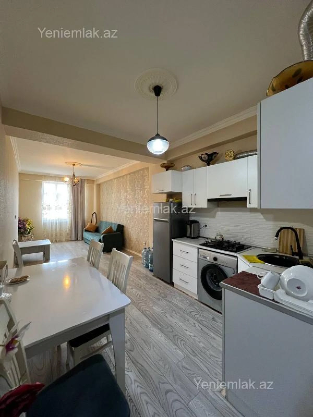 Satılır 2 otaqlı yeni tikili 60 m²