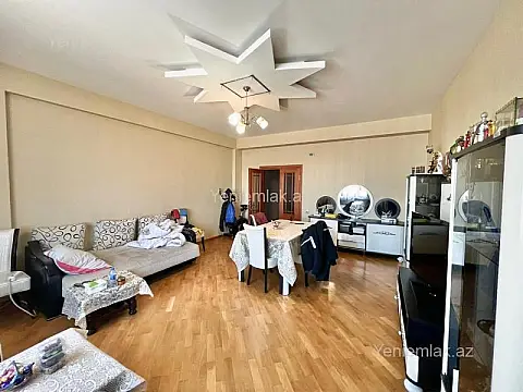 Satılır 3 otaqlı yeni tikili 126 m²