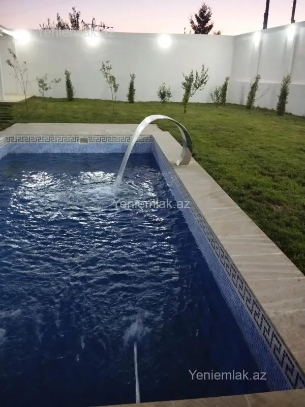 Satılır 6 otaqlı həyət evi 270 m²