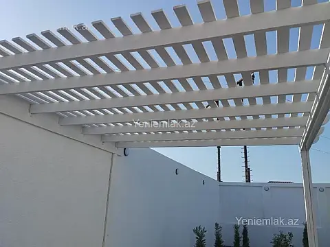 Satılır 6 otaqlı həyət evi 270 m²