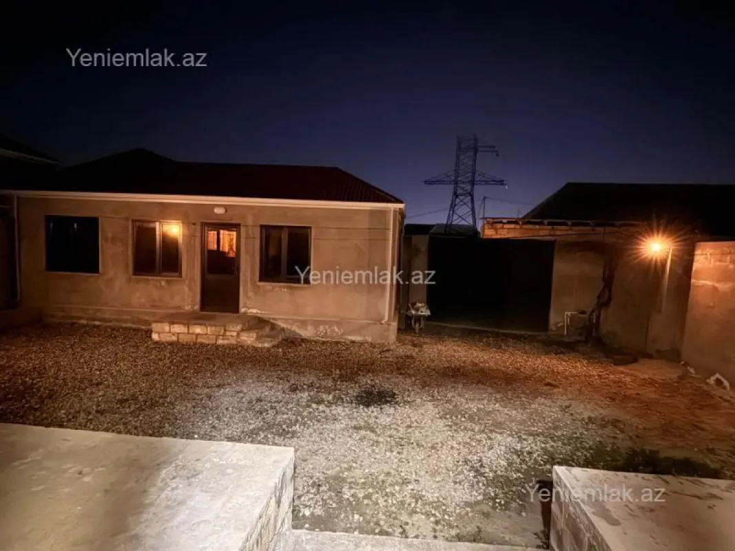 Satılır 4 otaqlı həyət evi 110 m²