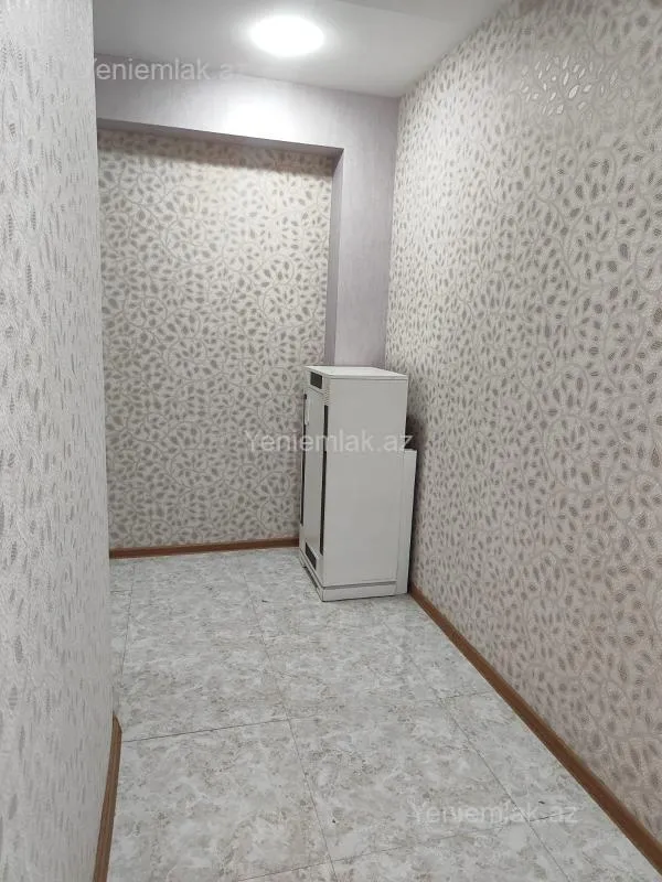 Satılır 2 otaqlı yeni tikili 70 m²