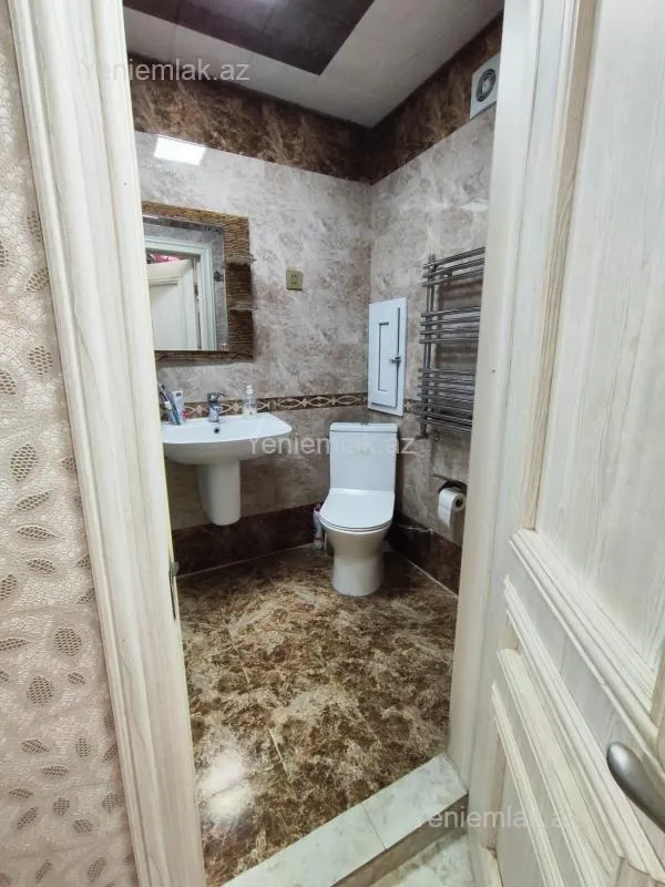 Satılır 2 otaqlı yeni tikili 70 m²