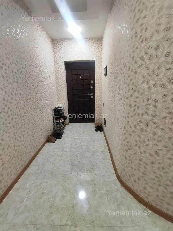 Satılır 2 otaqlı yeni tikili 70 m²