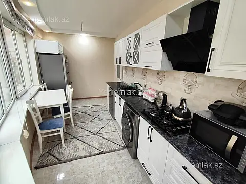Satılır 2 otaqlı yeni tikili 70 m²