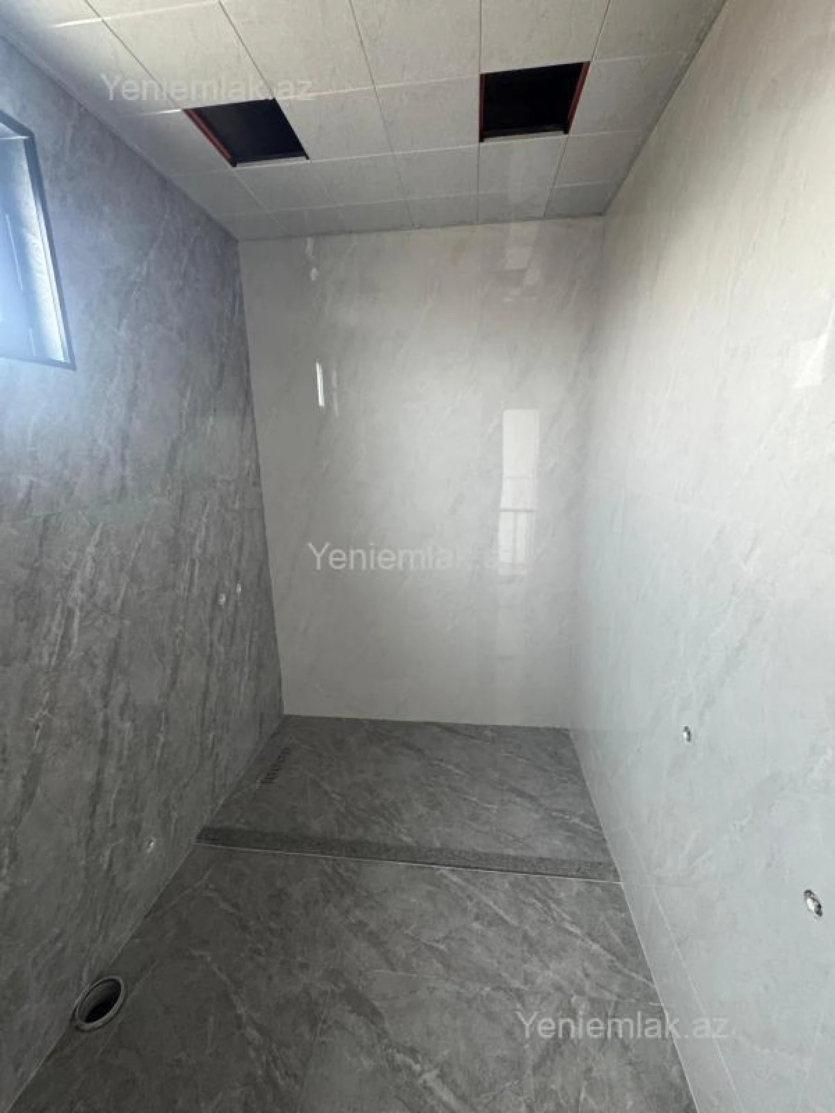 Satılır 4 otaqlı həyət evi 140 m²
