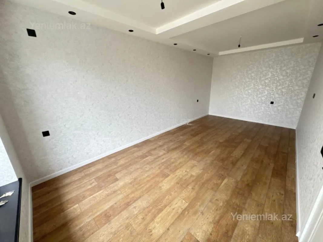 Satılır 4 otaqlı həyət evi 140 m²