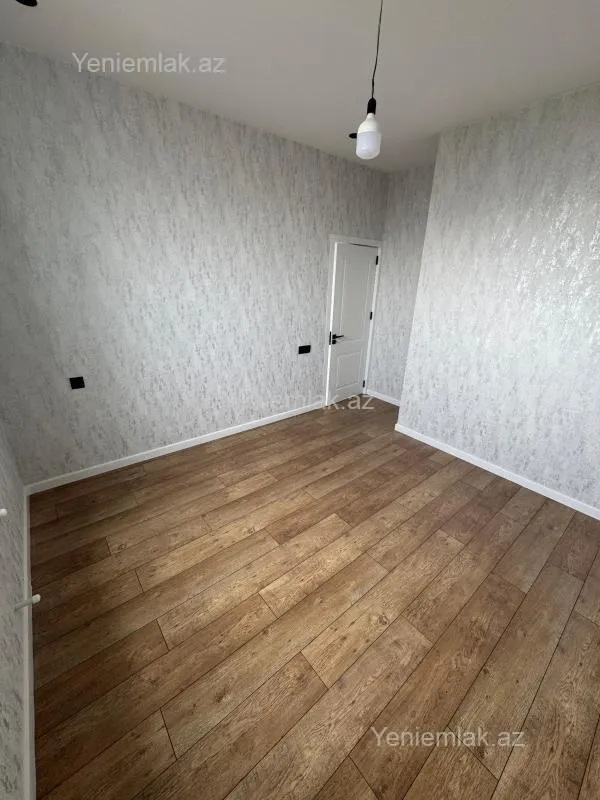 Satılır 4 otaqlı həyət evi 140 m²
