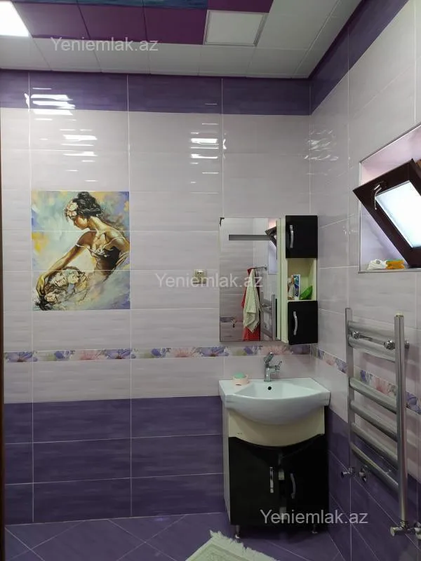 Satılır 6 otaqlı həyət evi 250 m²