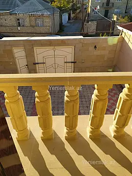 Satılır 6 otaqlı həyət evi 250 m²