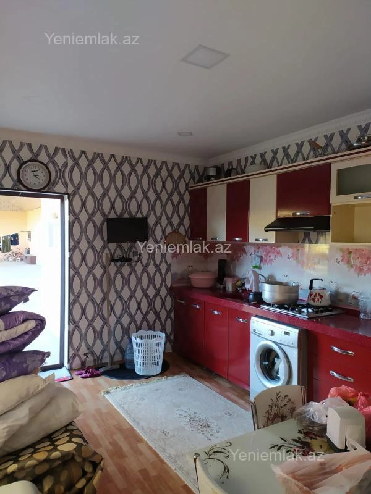 Satılır 6 otaqlı həyət evi 250 m²