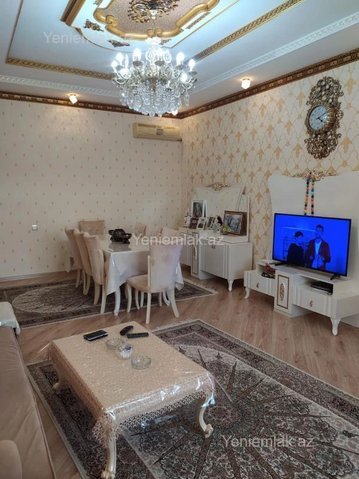 Satılır 6 otaqlı həyət evi 250 m²