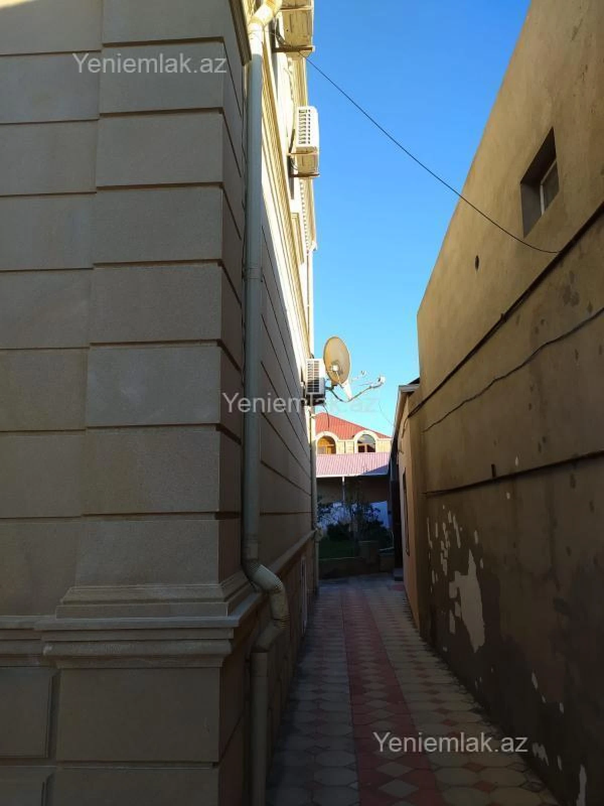 Satılır 6 otaqlı həyət evi 250 m²