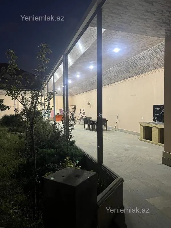 Satılır 6 otaqlı həyət evi 250 m²