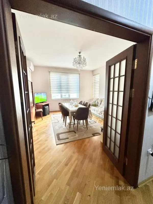 Satılır 2 otaqlı yeni tikili 86 m²