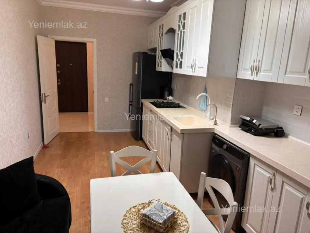 Satılır 4 otaqlı yeni tikili 167 m²