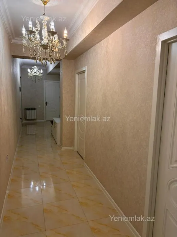 Satılır 4 otaqlı yeni tikili 167 m²