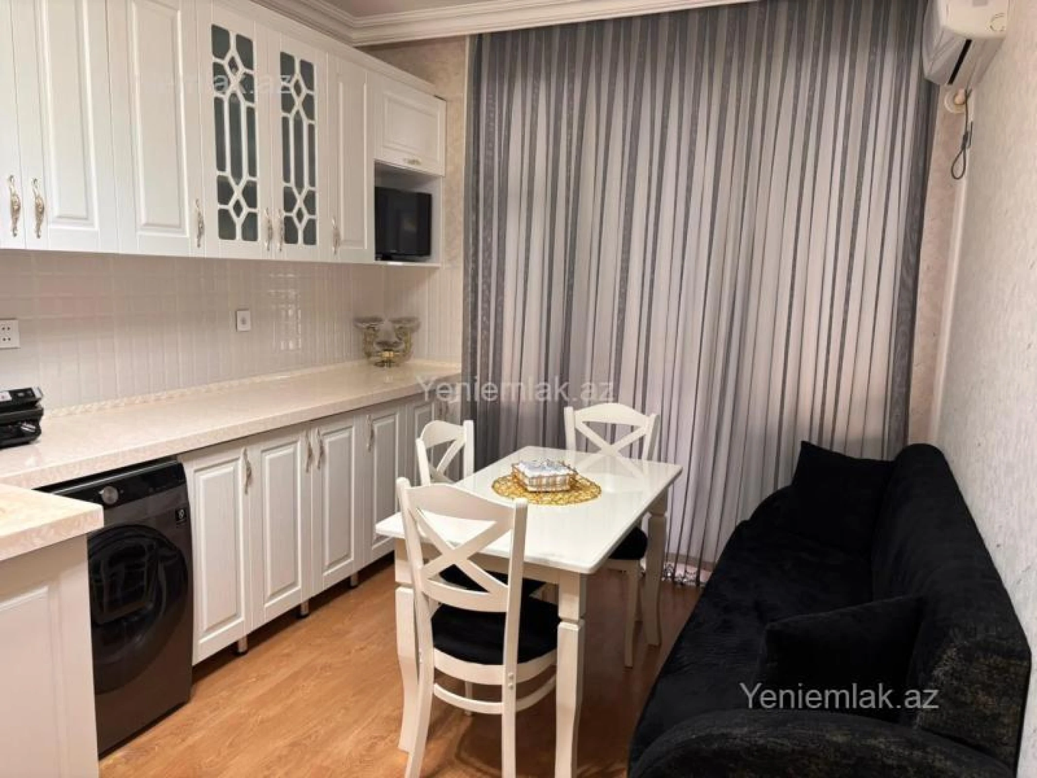 Satılır 4 otaqlı yeni tikili 167 m²