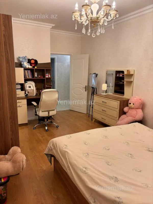 Satılır 4 otaqlı yeni tikili 167 m²