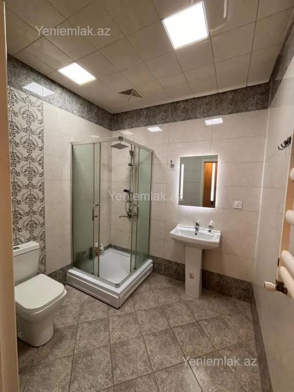 Satılır 4 otaqlı yeni tikili 167 m²