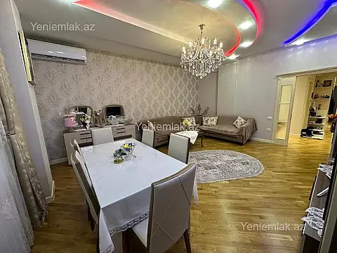 Satılır 4 otaqlı yeni tikili 200 m²