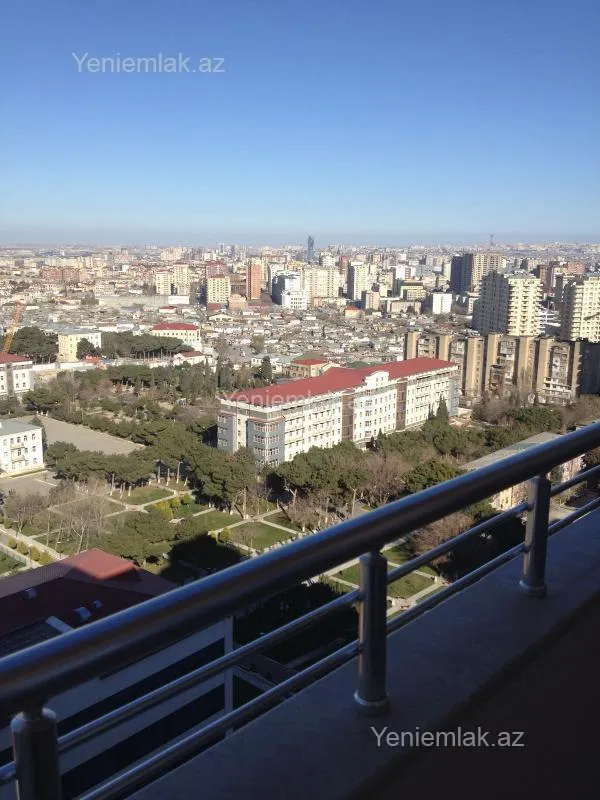 Satılır 3 otaqlı yeni tikili 158 m²