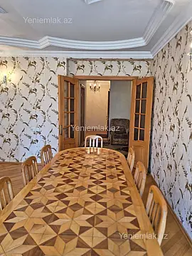 Satılır 4 otaqlı yeni tikili 180 m²