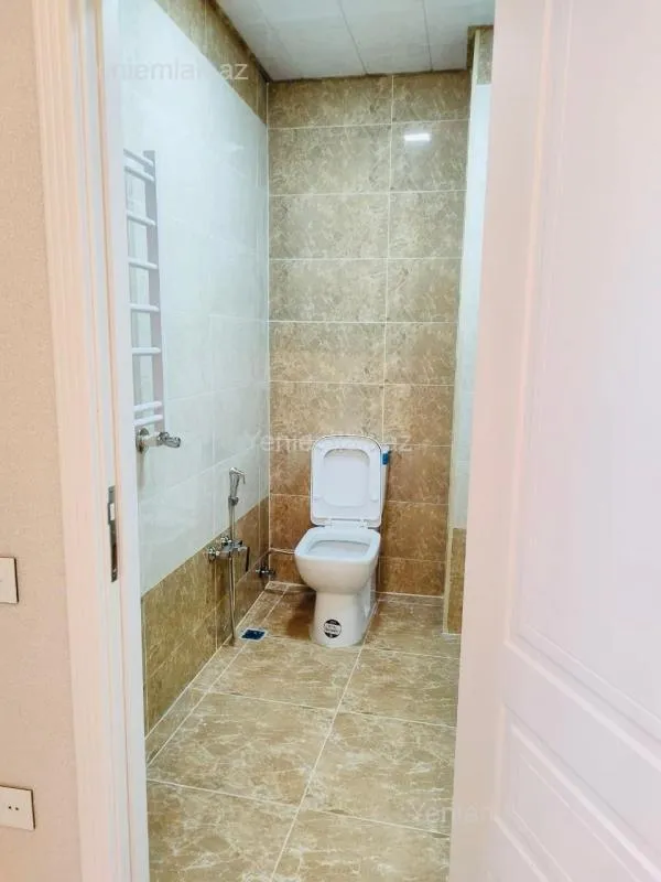 Satılır 2 otaqlı yeni tikili 74 m²