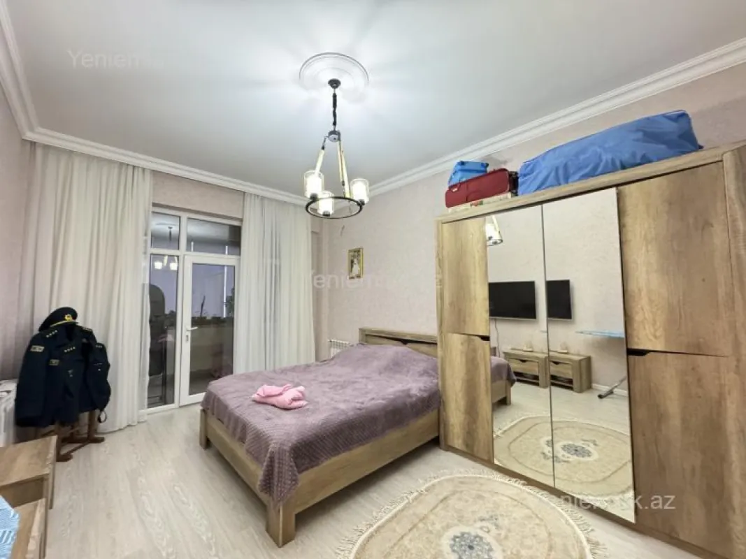 Satılır 3 otaqlı yeni tikili 92 m²