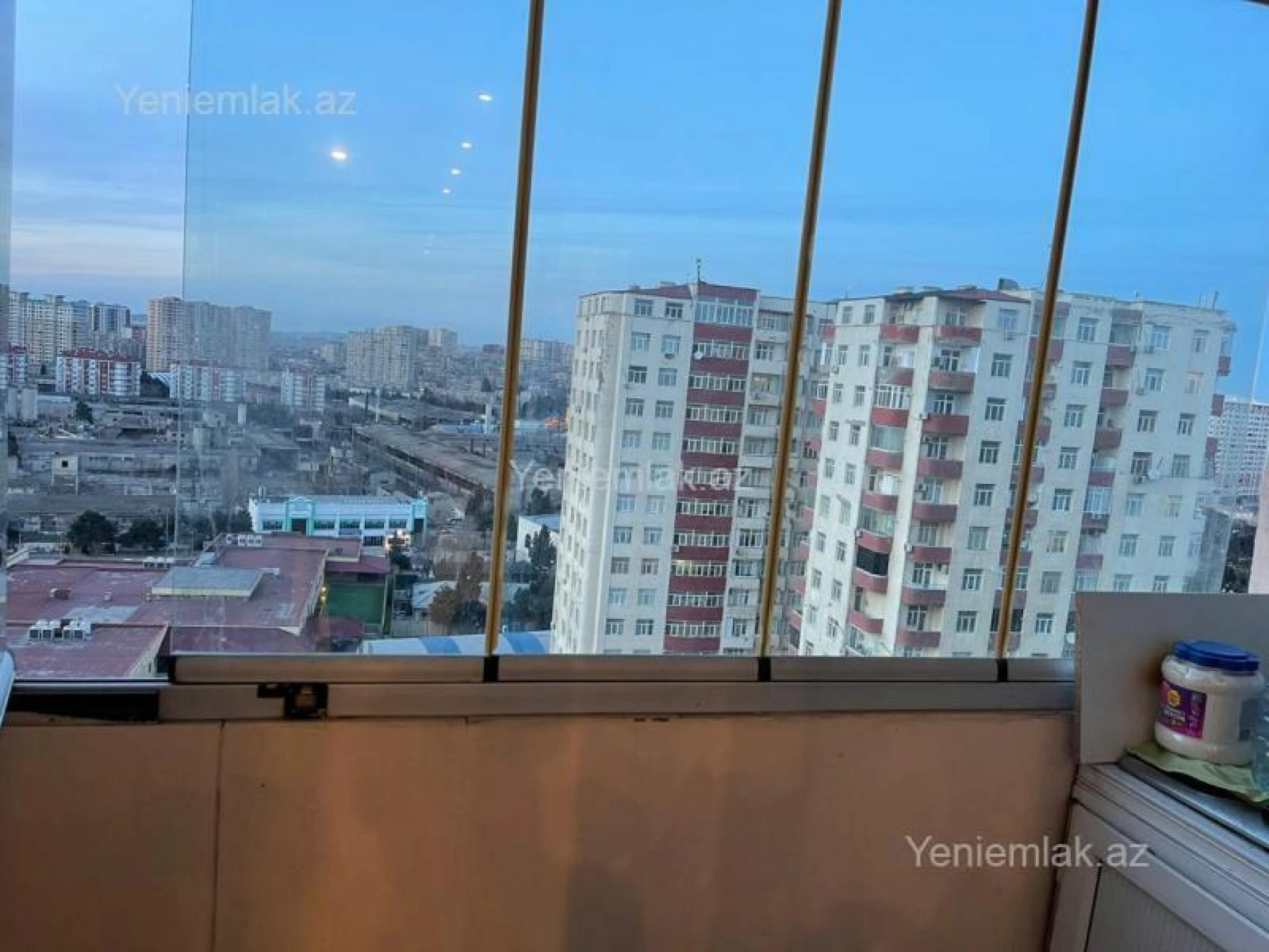 Satılır 3 otaqlı yeni tikili 125 m²