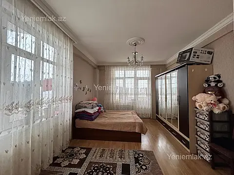 Satılır 3 otaqlı yeni tikili 110 m²