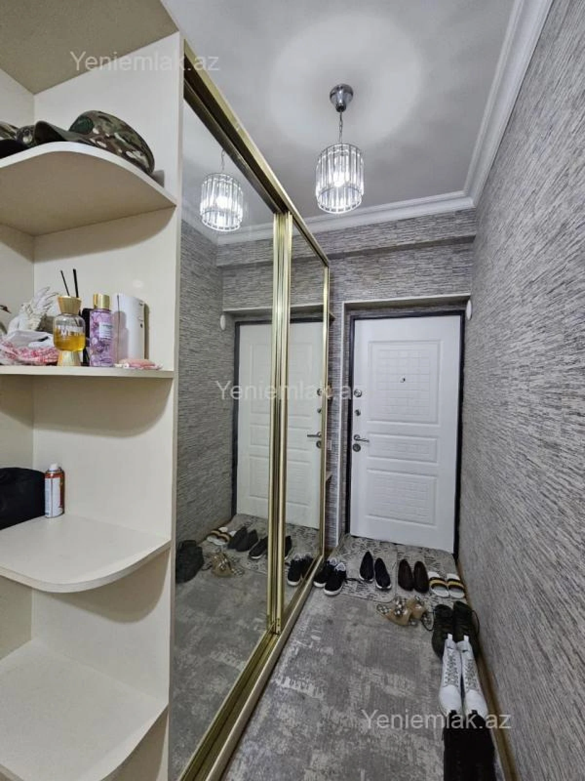 Satılır 2 otaqlı yeni tikili 55 m²