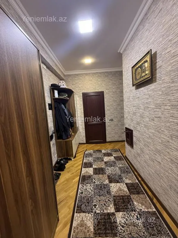Satılır 2 otaqlı yeni tikili 74 m²