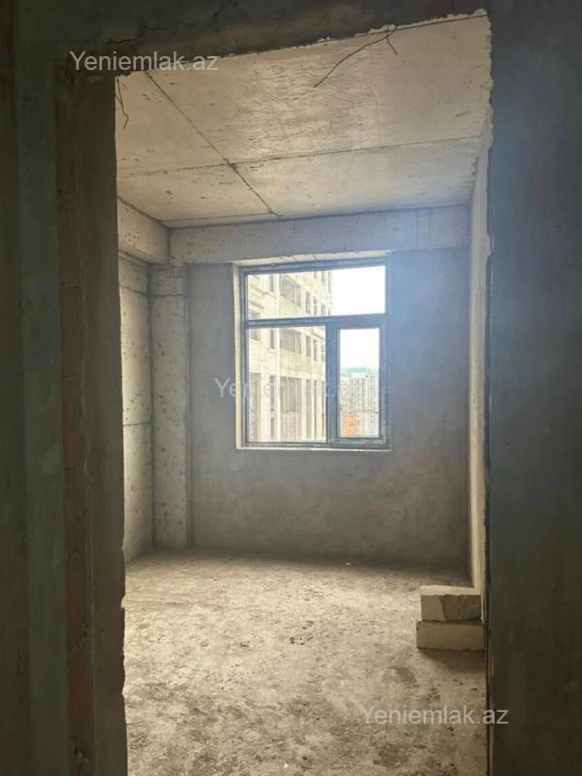 Satılır 1 otaqlı yeni tikili 40 m²