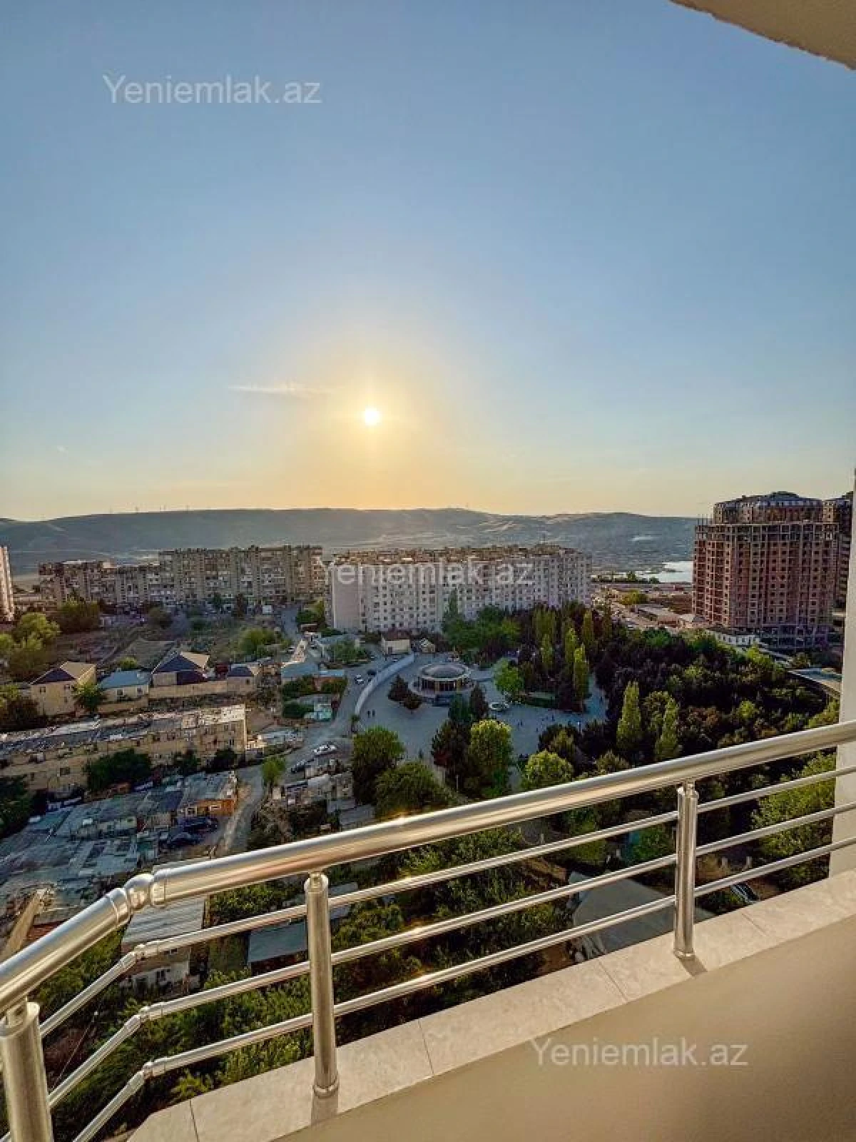 Satılır 2 otaqlı yeni tikili 90 m²