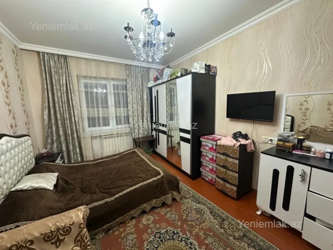 Satılır 3 otaqlı köhnə tikili 75 m²