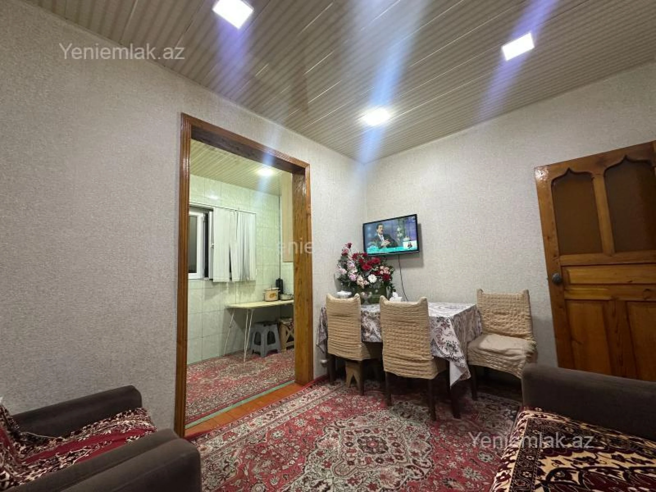Satılır 3 otaqlı köhnə tikili 75 m²