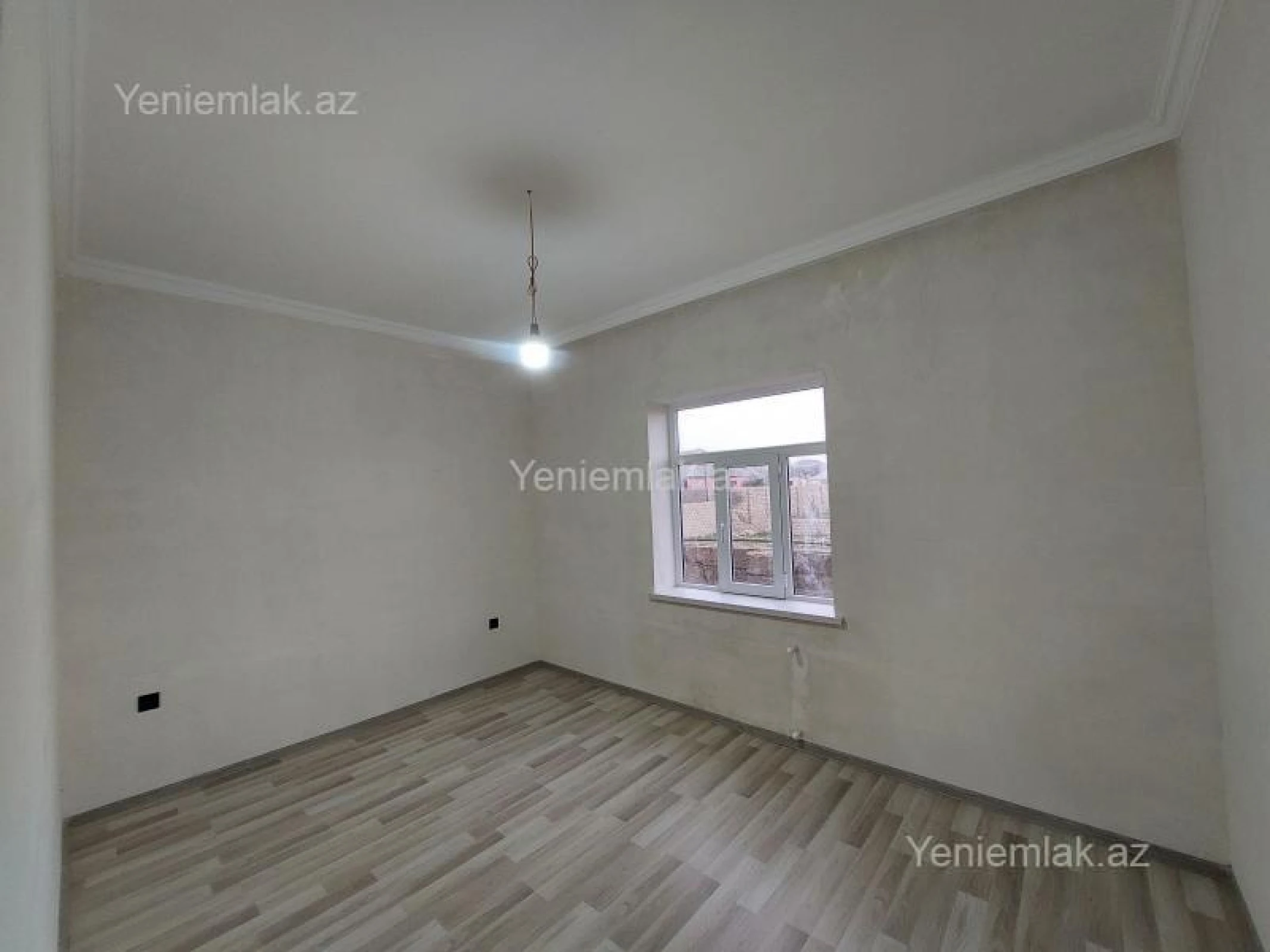 Satılır 3 otaqlı həyət evi 100 m²